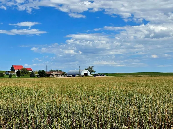 1425 County Road 61, Potter, NE 69156