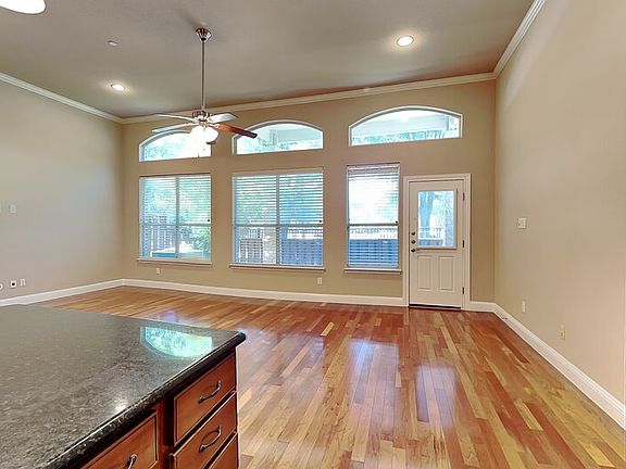 4th image of 2988 Sicily Way #903
