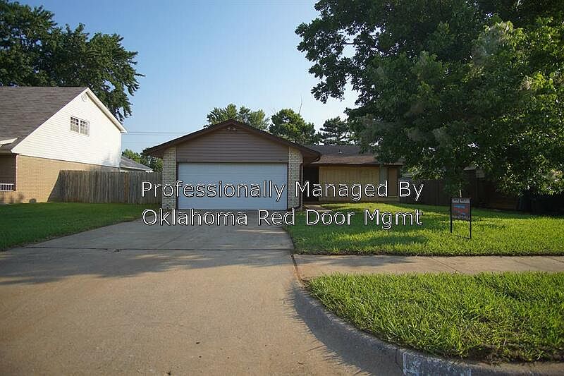 1st image of 4109 Corbett Dr