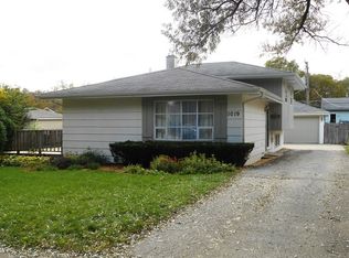 1019 Cove Ave, Lockport, IL 60441