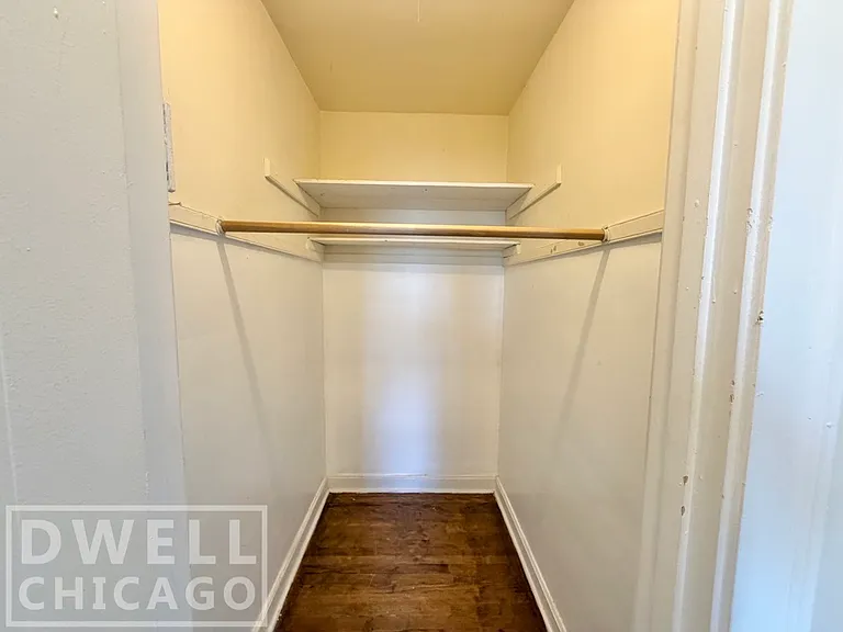916-920 Greenbay Rd #3G — Photo 10