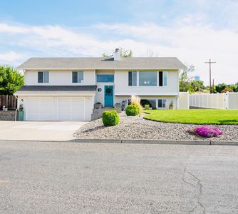 625 NW Crescent Ave, Sunnyside, WA, 98944