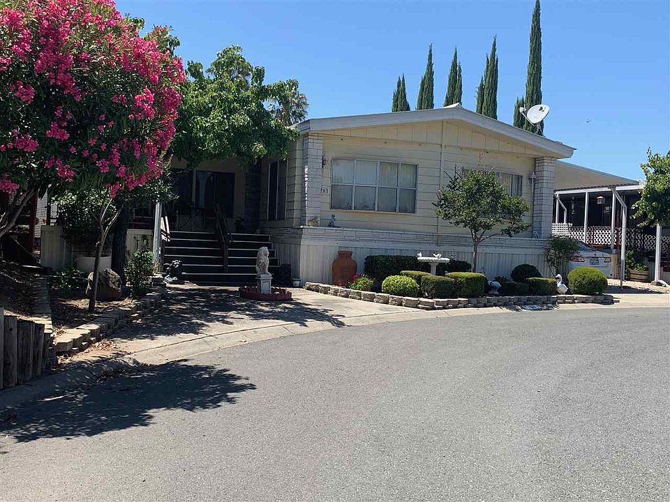 1st image of 261 Oahu Dr