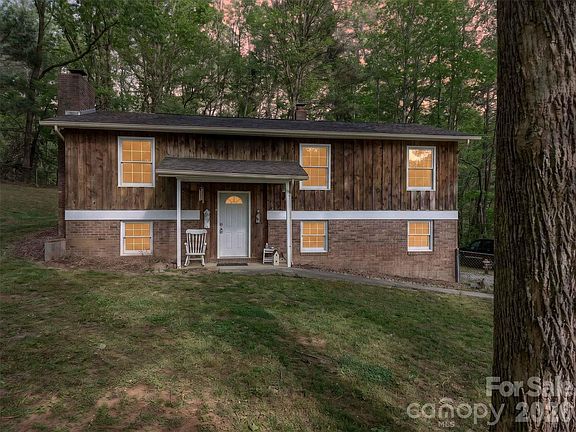 2nd image of 404 Ciccone Dr
