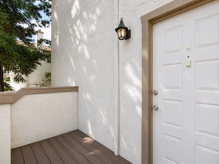 1173 Capri Dr — Photo 23