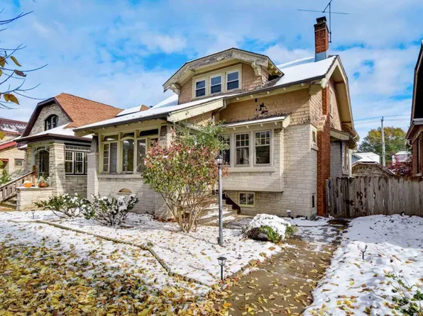 2446 North 47th STREET, Milwaukee, WI 53210