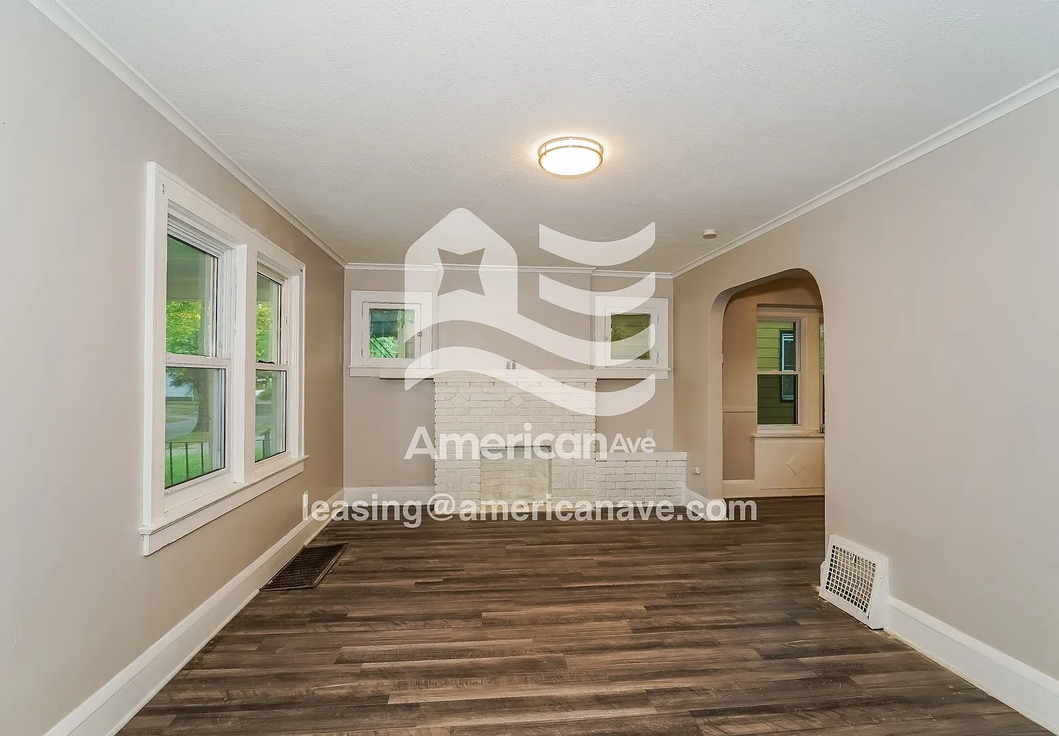 3 bed, 1.0 bath, 1091 sqft, $1,297 — Photo 4