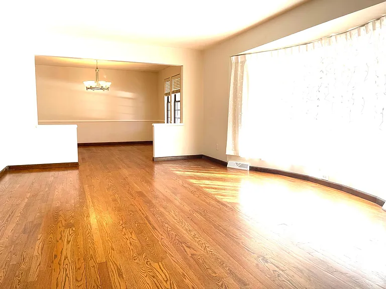 7065 E Princeton Ave — Photo 3