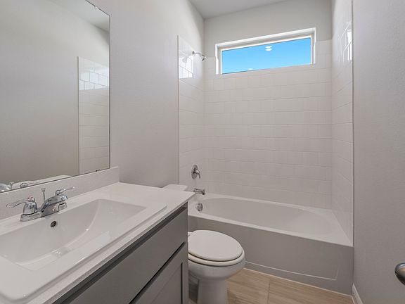 5th image of 14546 Gorge Dr