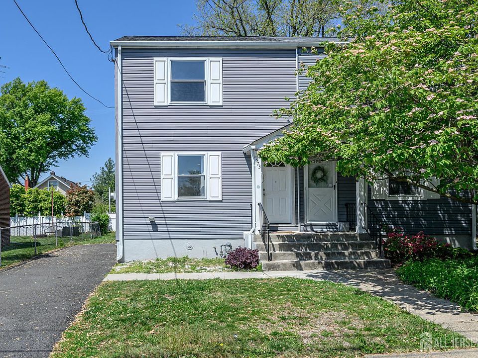 1st image of 573 Garden Ave