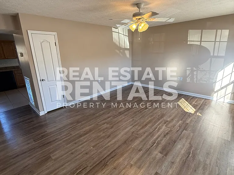 3627 Alford Bend Rd — Photo 2