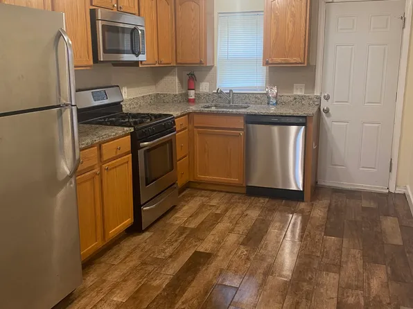 1514 W Montgomery Ave, Philadelphia, PA 19121