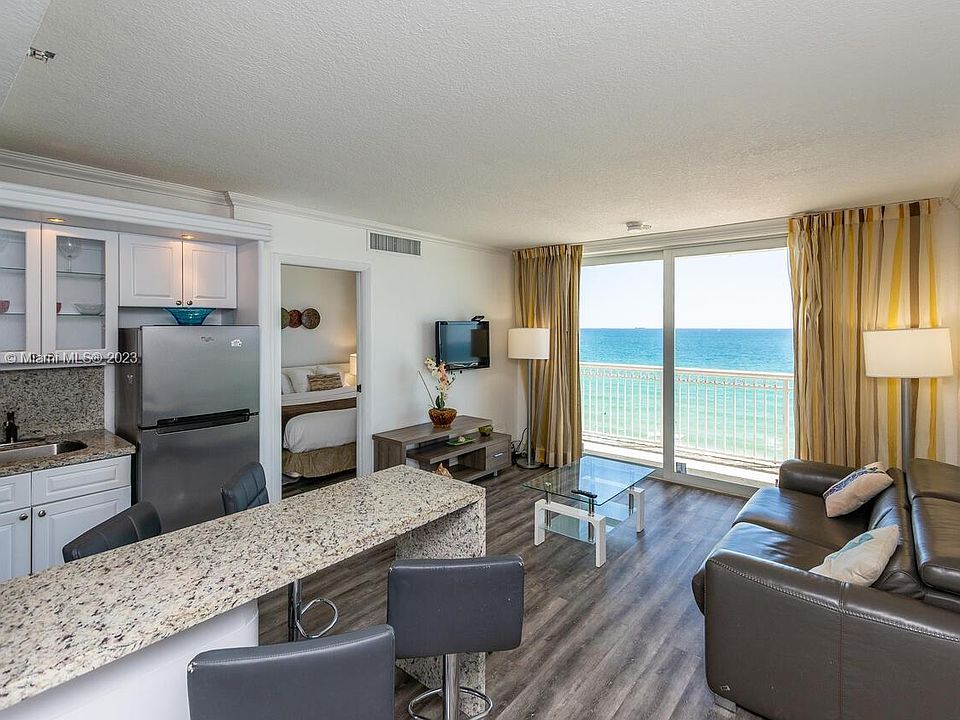 1st image of 19201 Collins Ave #616