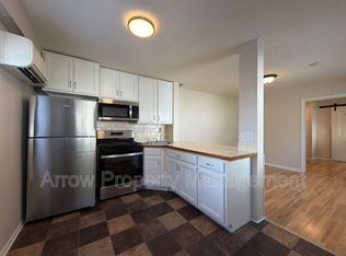 411 7th St #4, Syracuse, NE 68446