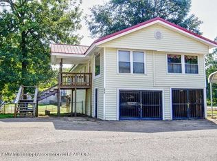 1014 Bee Tree Trl, Tunica, MS 38676