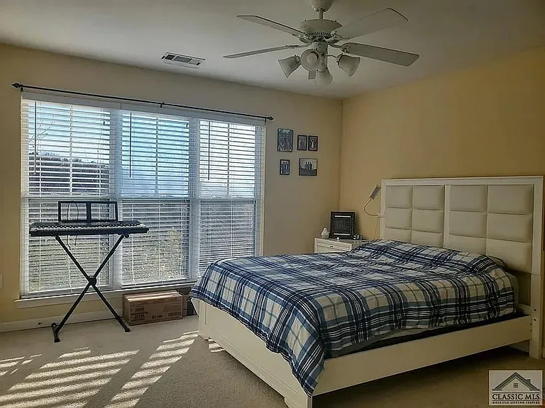 1035 Barnett Shoals Rd #233 — Photo 5