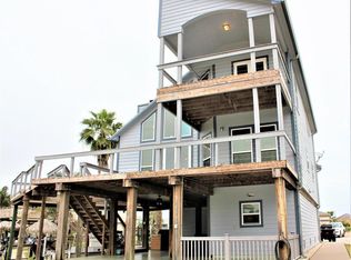 156 Four Master Rd, Freeport, TX 77541