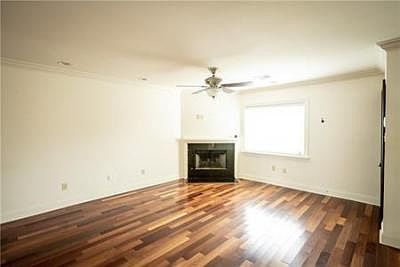 3rd image of 6425 Marshal Foch St