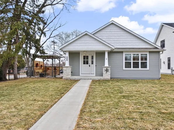 4141 S 90th STREET, Greenfield, WI 53228