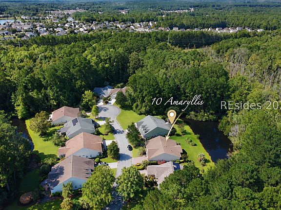 2nd image of 10 Amaryllis Lane