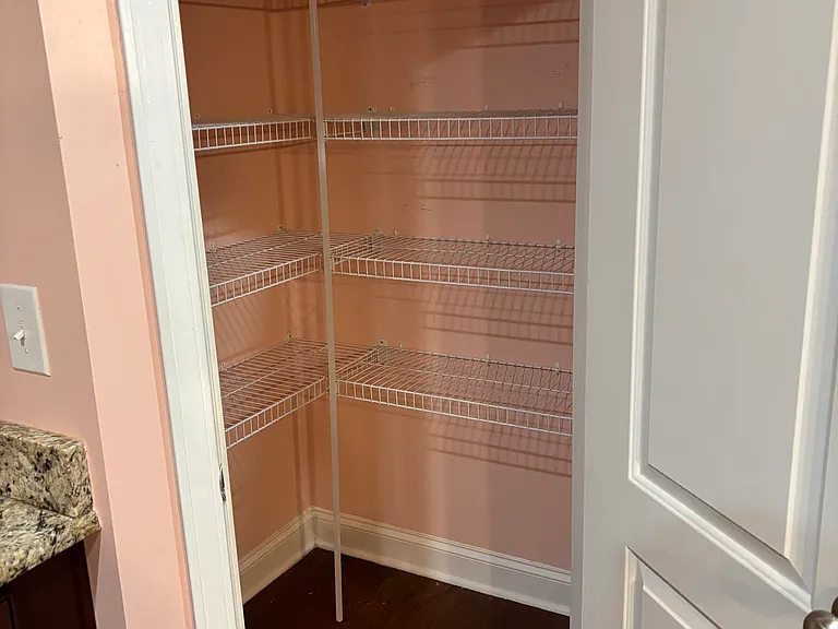 216 Flutter Dr — Photo 8
