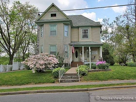 1st image of 203 S Bellevue St