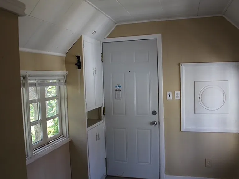 904 S Webber St — Photo 5