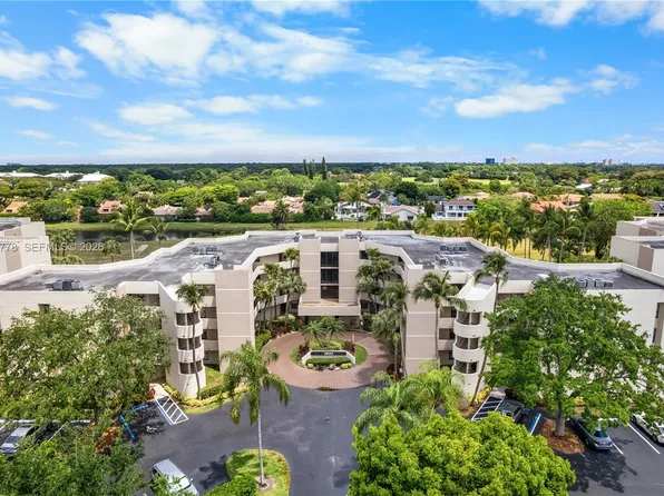 5850 Camino Del Sol APT 404, Boca Raton, FL 33433