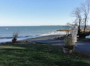 57 Ship Yard Ln, Duxbury, MA 02332