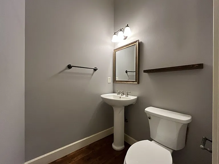 6435 McDuff Ct — Photo 31
