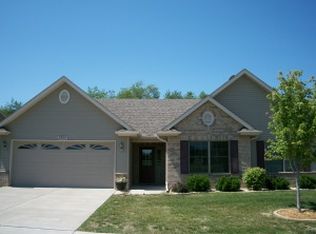 3301 Anastasia Pl, Muscatine, IA 52761