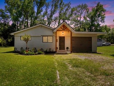 135 James St, Bridge City, TX, 77611