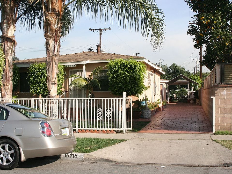 1st image of 16118 Bonfair Ave