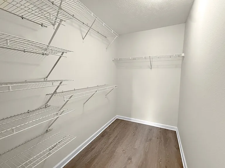 705 Beachfront Dr — Photo 31