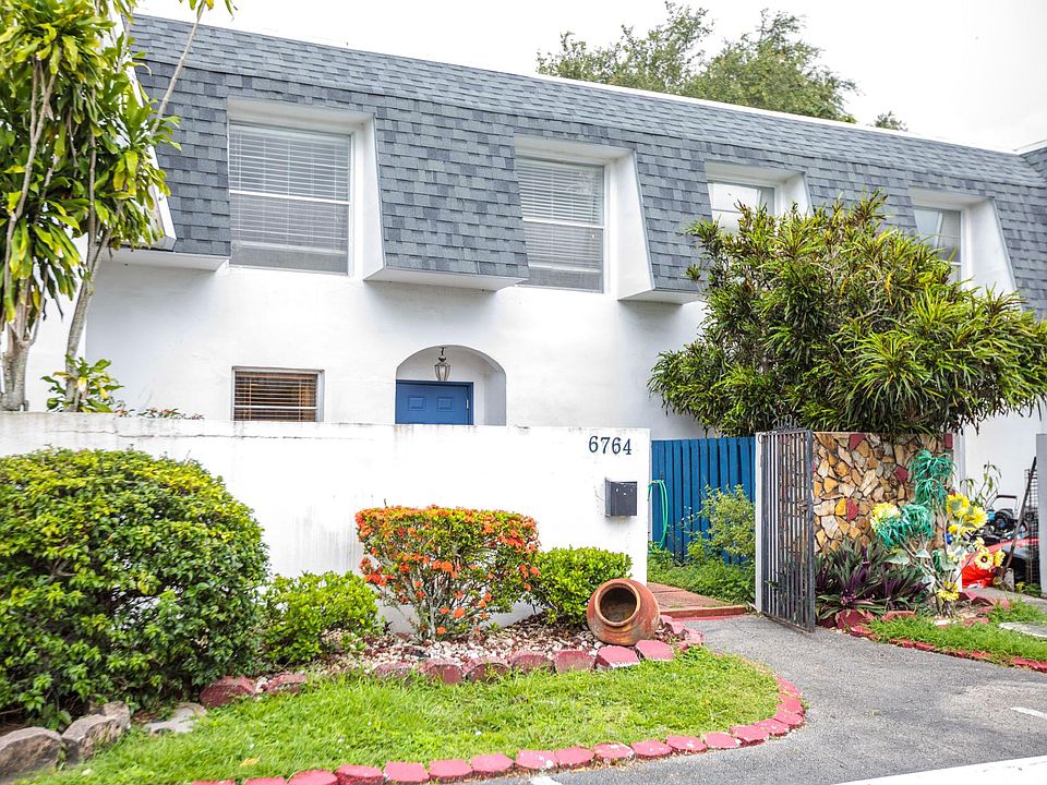 1st image of 6764 SW 40th St