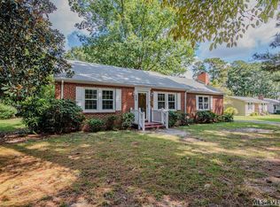 209 Long Cir, Roanoke Rapids, NC 27870