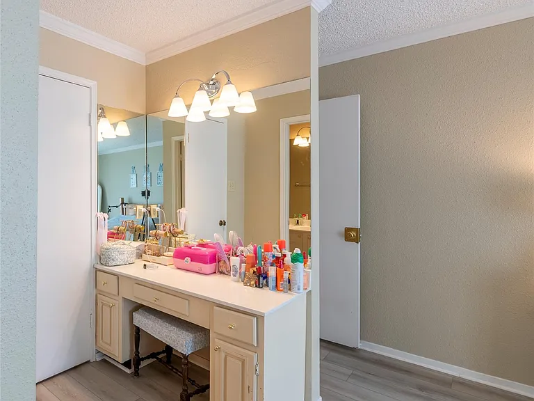 3729 Wakeforest St — Photo 16