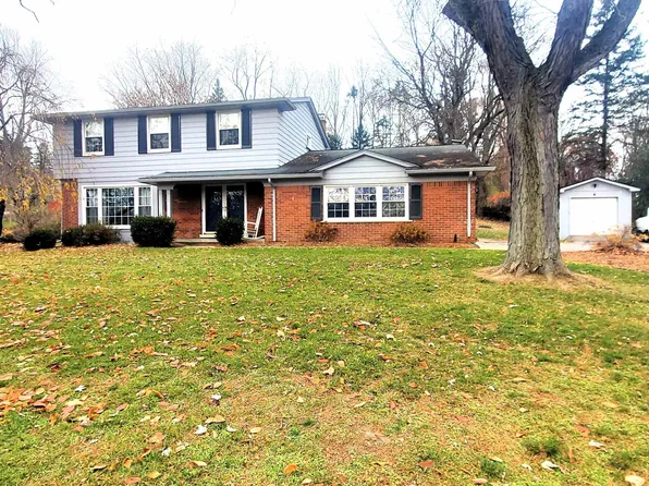 411 Broadleaf Dr, Rochester, MI 48306