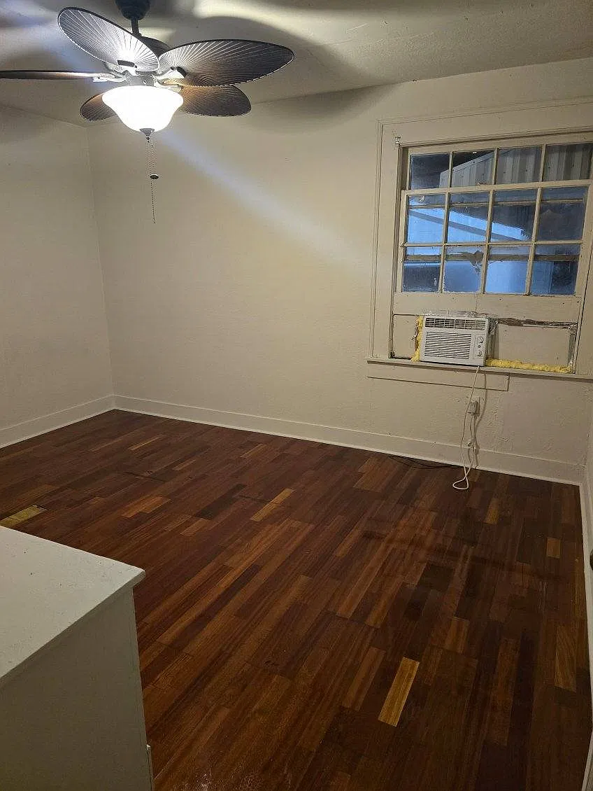 3 bed, 1108 sqft, $1,035 — Photo 1