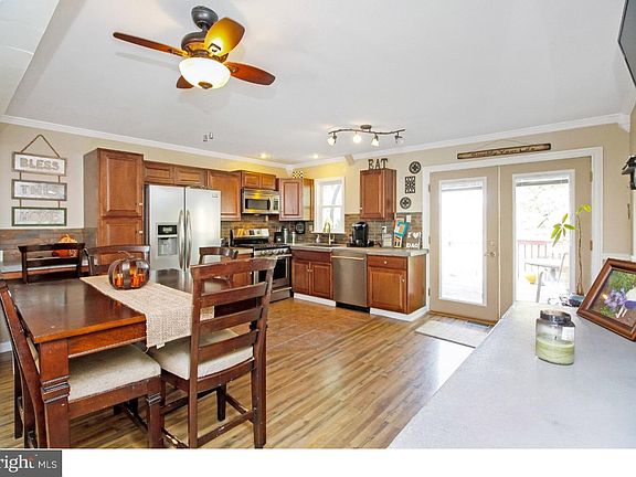 4th image of 25 Crider Ave