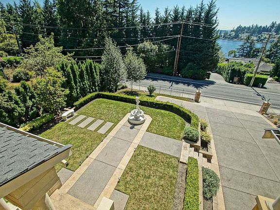 3rd image of 9430 Lake Washington Blvd NE