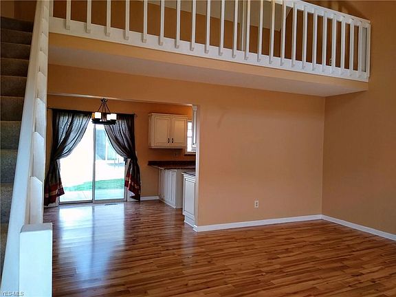 2nd image of 5134 Liberty Ln Unit 5134B