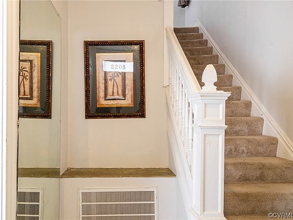 4th image of 2207 Gordon Ave