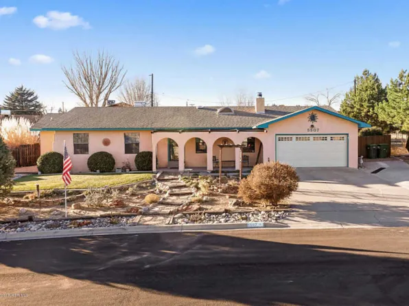 5507 Budding Ln, Farmington, NM 87402