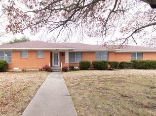 1227 Ector St, Denton, TX 76201