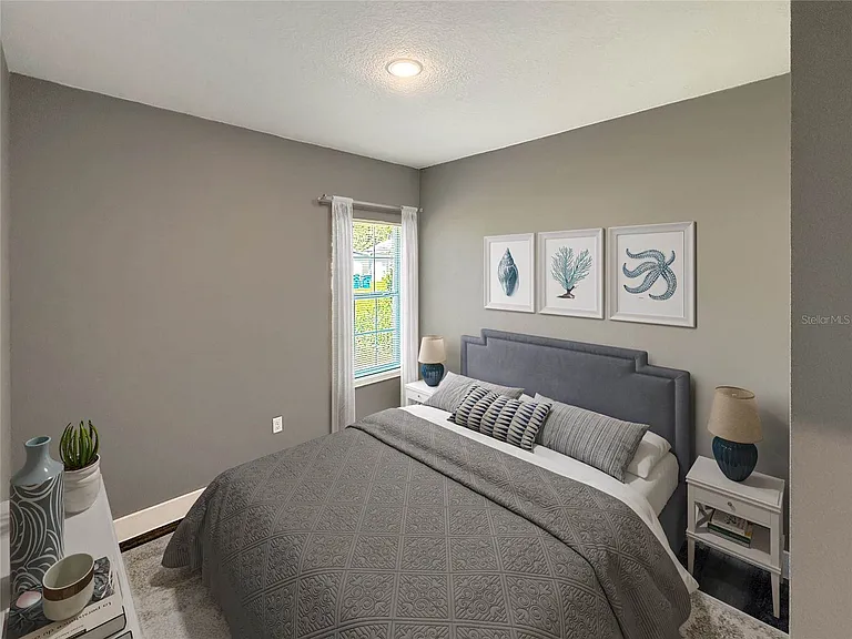 323 Pearl St #1 — Photo 22