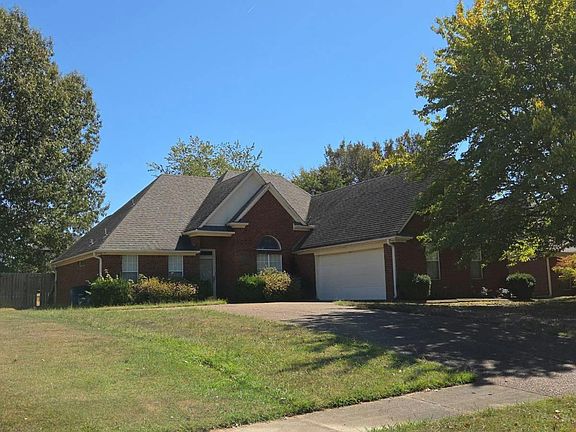 3rd image of 8946 Travis Dr