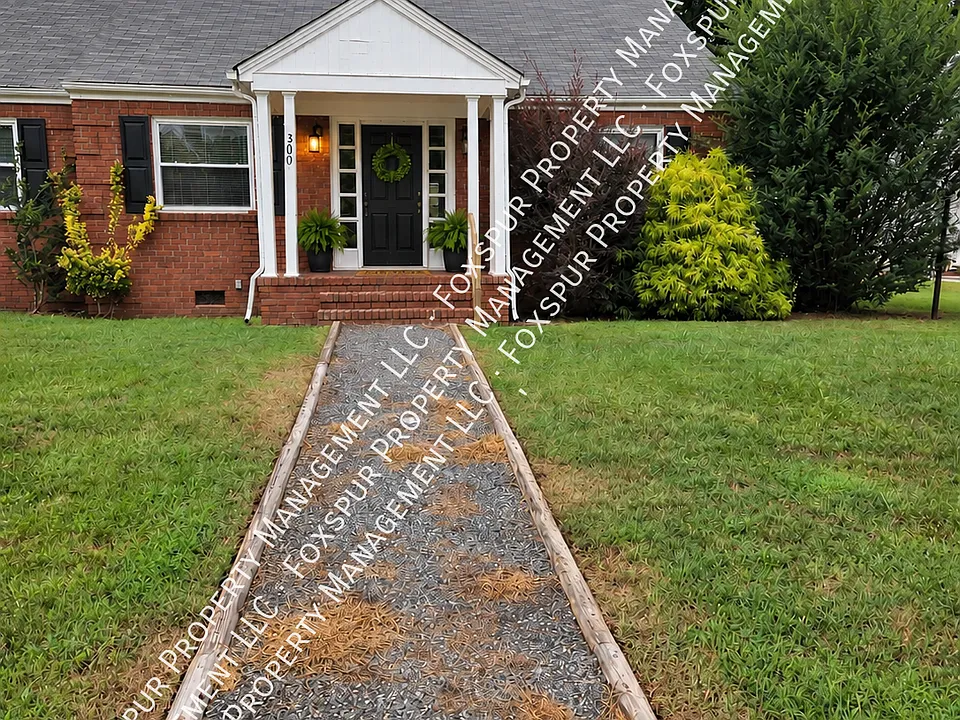 300 N 3rd Ave #B