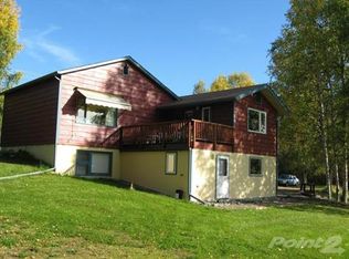 1551 Farmers Loop Rd, Fairbanks, AK 99709