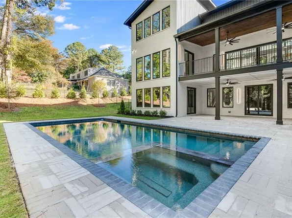 1000 Clementstones Dr, Sandy Springs, GA 30342